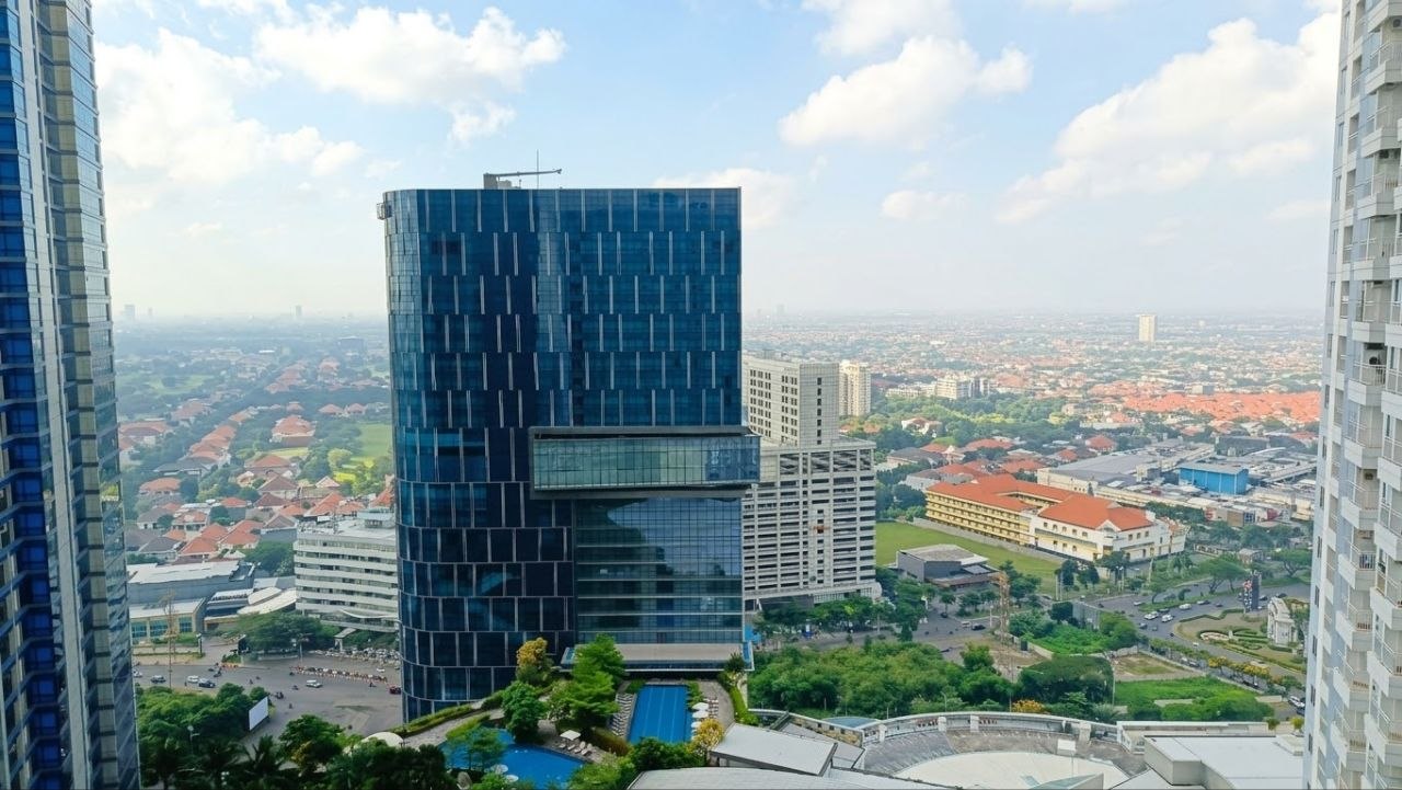 BUYER ONLY !!! Apartemen Tanglin Mansion , Full Furnish, Interior Mewah, View City - Bukit Darmo Boulevard